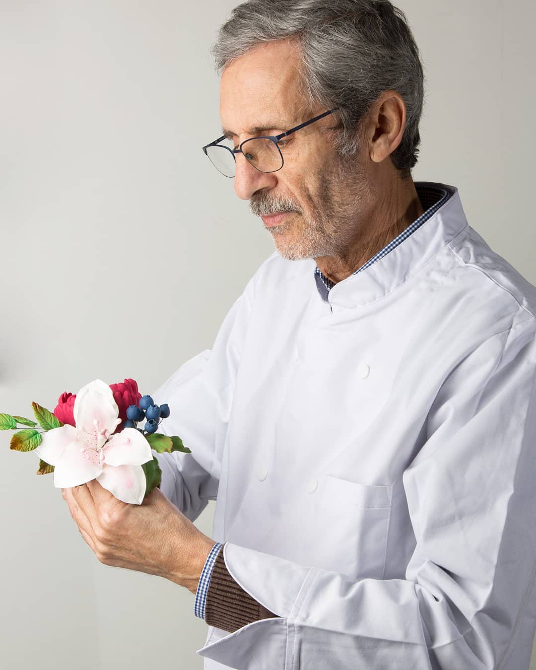 Fleurs "Gardénia avec feuilles" en sucre comestibles