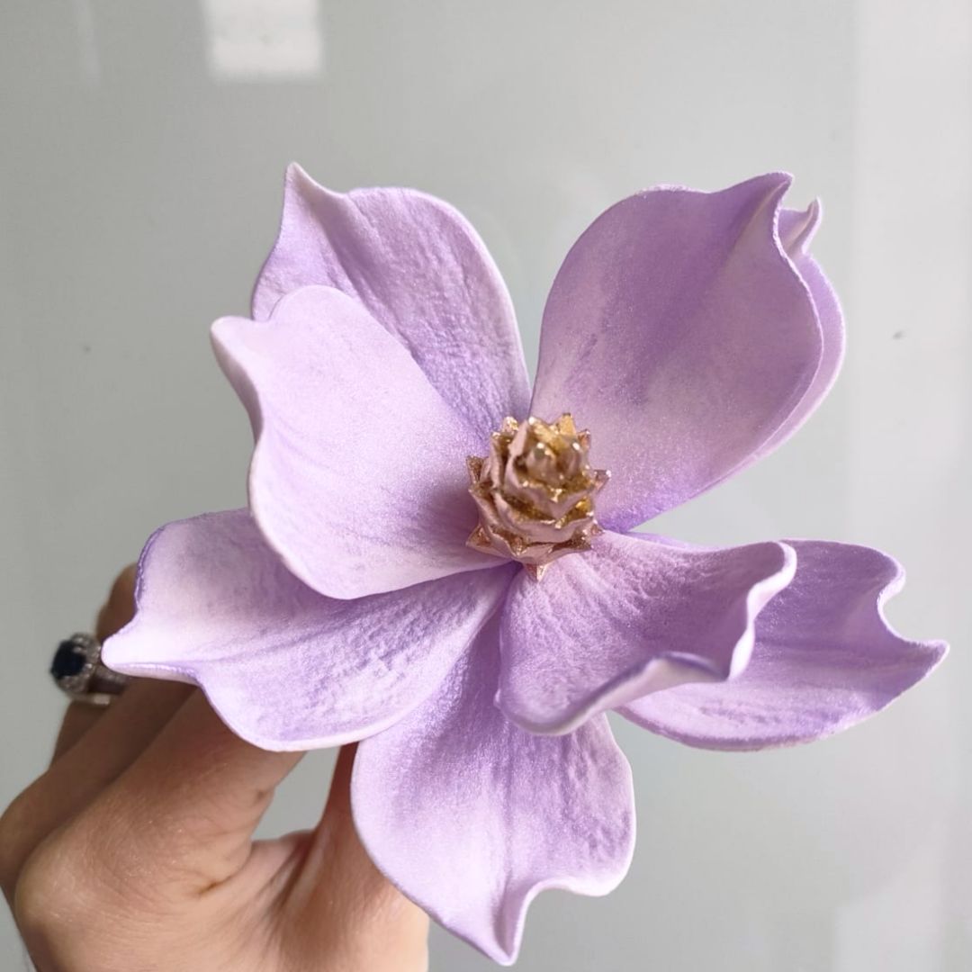 Fleurs en pâte à sucre Magnolia Violet