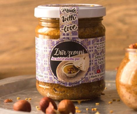 zrir zemni, mélange de noisette au sésame et miel